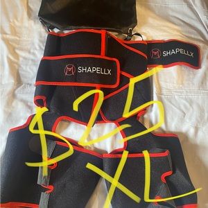 Medium ADAR scrub sets please see the pictures.